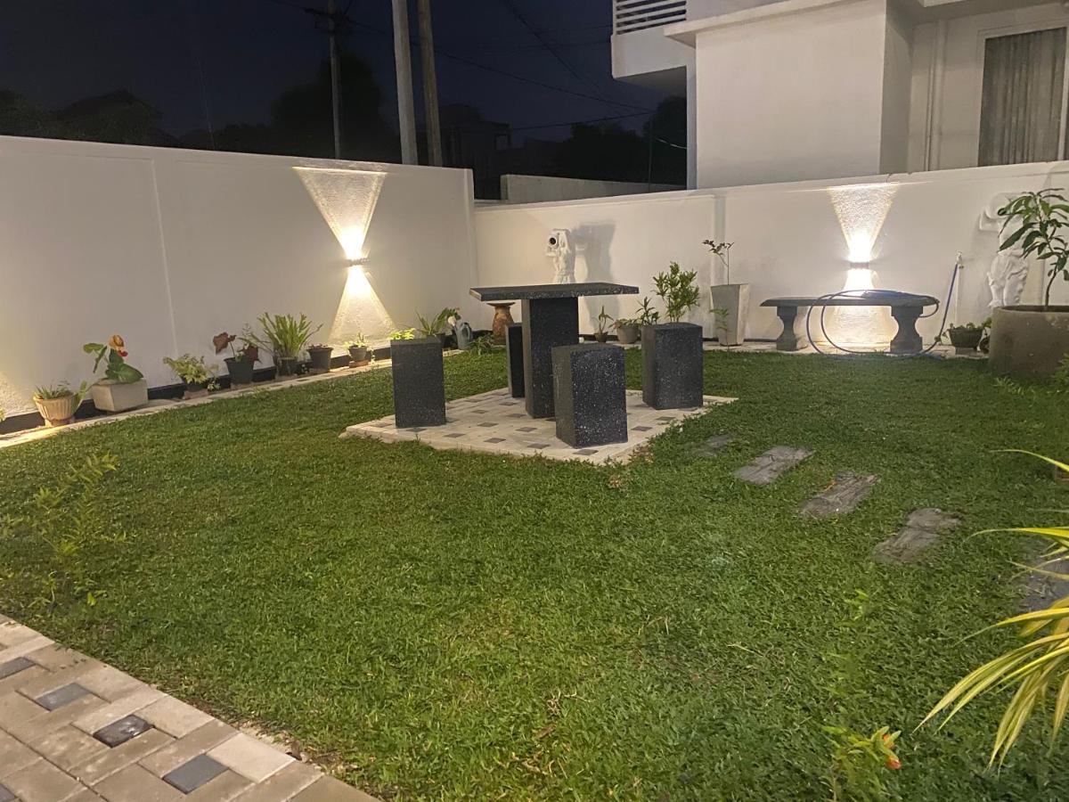 Apartment Near Colombo Airport Katunayaka Luaran gambar