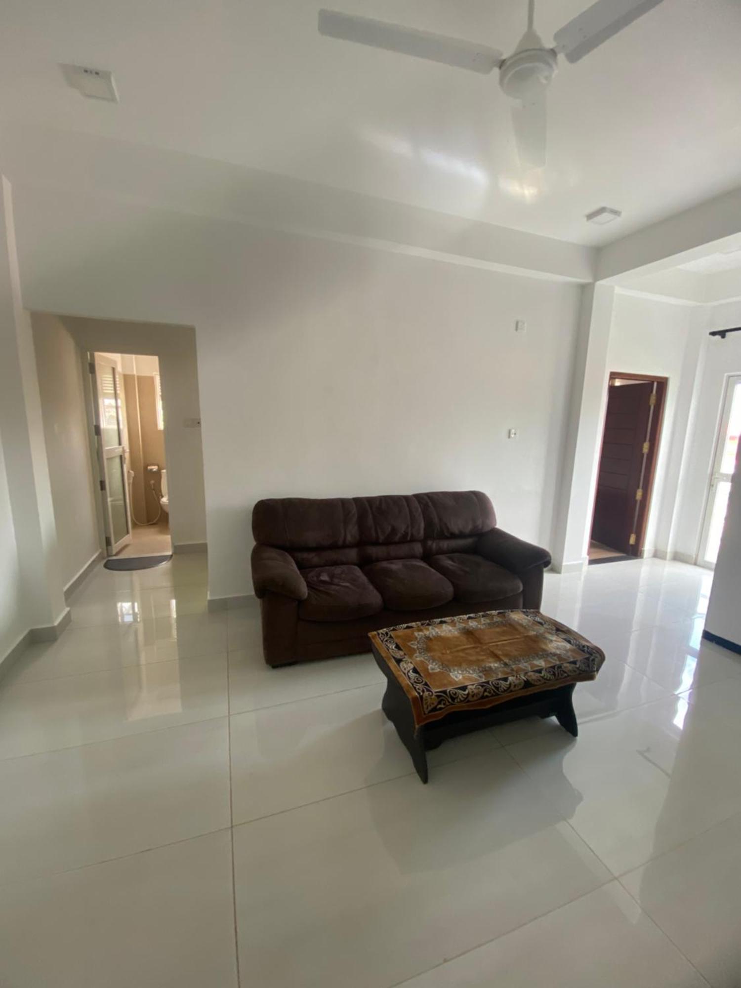 Apartment Near Colombo Airport Katunayaka Luaran gambar